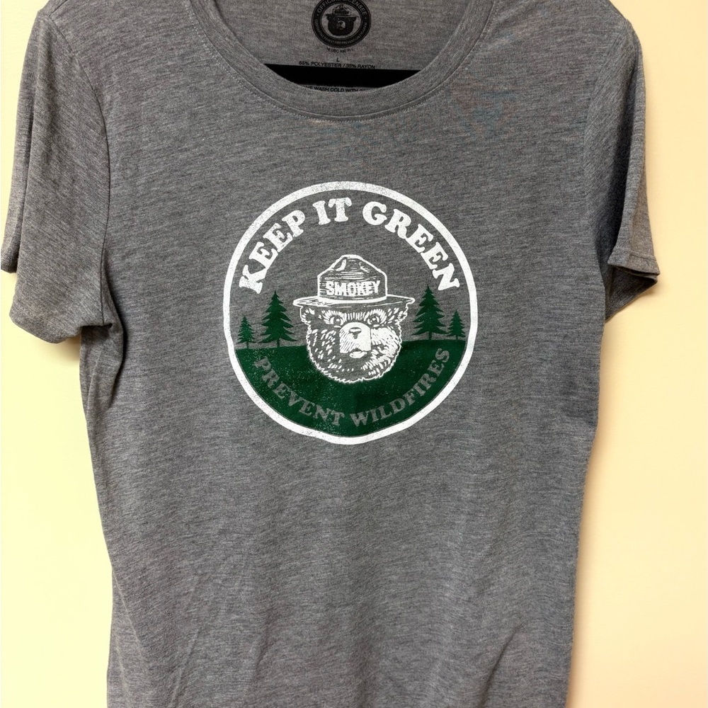 Gray Women’s “Keep It Green” Shirt